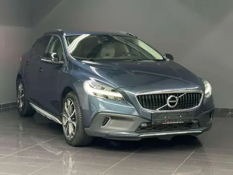 Used VOLVO V40 Petrol 2017 Ad 