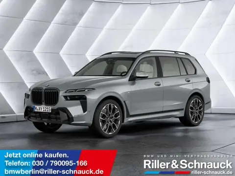 Used BMW X7 Petrol 2024 Ad 