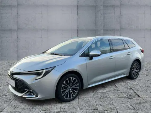 Used TOYOTA COROLLA Hybrid 2023 Ad 