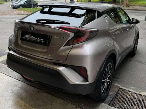 Used TOYOTA C-HR Hybrid 2019 Ad 