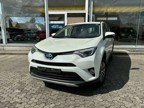 Used TOYOTA RAV4 Hybrid 2016 Ad 