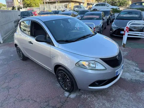 Annonce LANCIA YPSILON Essence 2020 d'occasion 