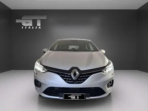 Used RENAULT CLIO Petrol 2022 Ad 