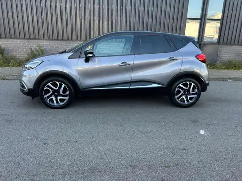 Used RENAULT CAPTUR Petrol 2015 Ad 