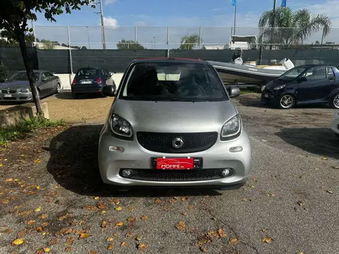 Annonce SMART FORTWO Essence 2017 d'occasion 