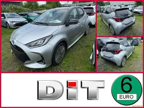 Used TOYOTA YARIS Hybrid 2024 Ad 