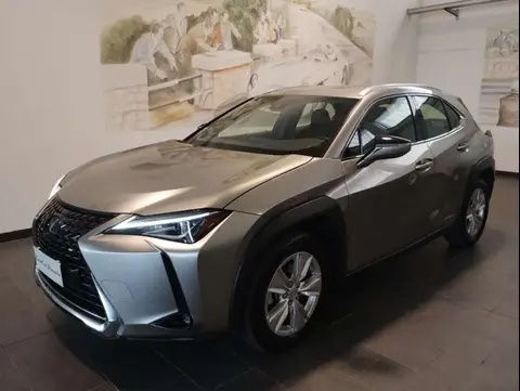 Annonce LEXUS UX Hybride 2019 d'occasion 