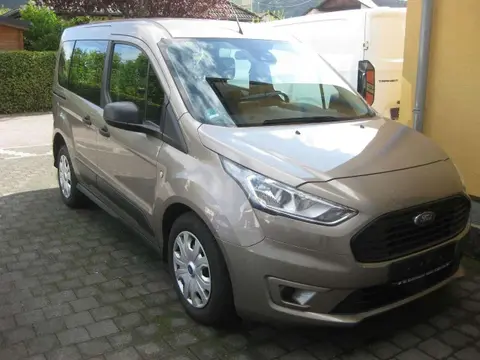 Used FORD TOURNEO Petrol 2019 Ad 