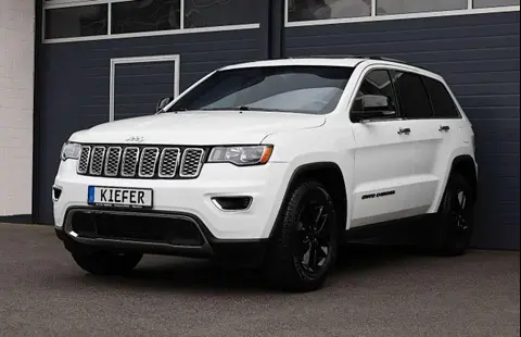 Used JEEP GRAND CHEROKEE Petrol 2016 Ad 