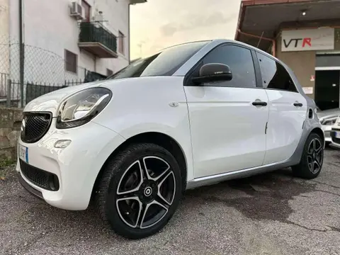 Annonce SMART FORFOUR Essence 2017 d'occasion 