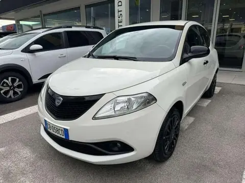 Annonce LANCIA YPSILON Essence 2020 d'occasion 