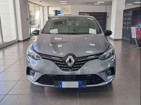 Annonce RENAULT CLIO Essence 2023 d'occasion 