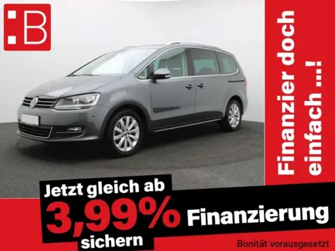 Used VOLKSWAGEN SHARAN Petrol 2021 Ad Germany