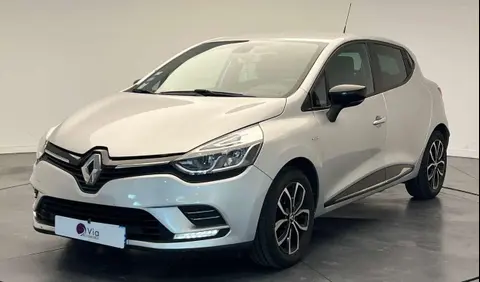 Annonce RENAULT CLIO Essence 2017 d'occasion 