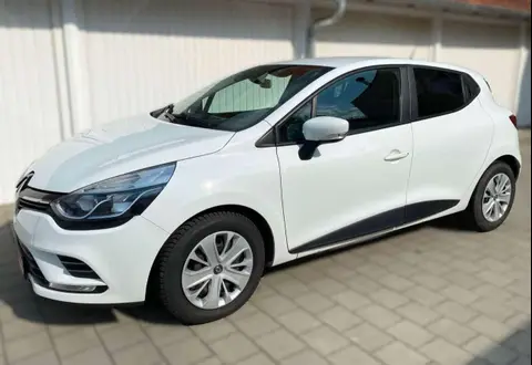 Used RENAULT CLIO Diesel 2016 Ad 