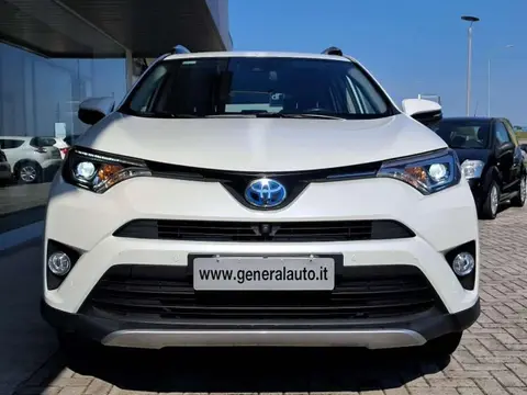 Used TOYOTA RAV4 Hybrid 2016 Ad 