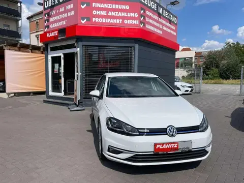 Used VOLKSWAGEN GOLF Petrol 2018 Ad 