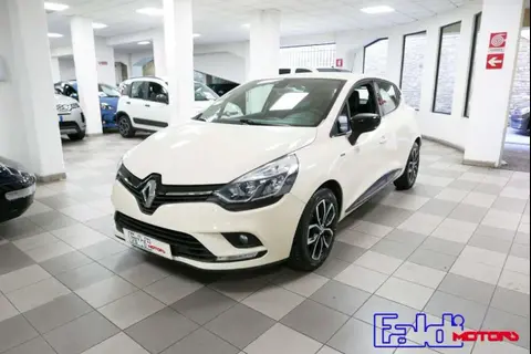 Annonce RENAULT CLIO Essence 2018 d'occasion 