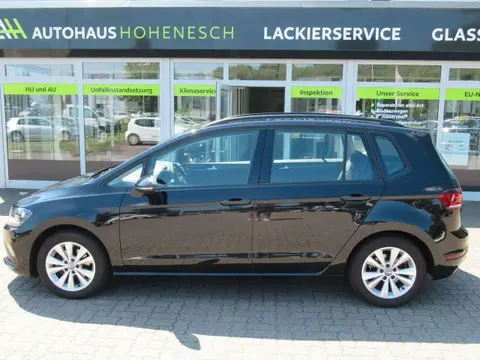 Used VOLKSWAGEN GOLF Petrol 2020 Ad 