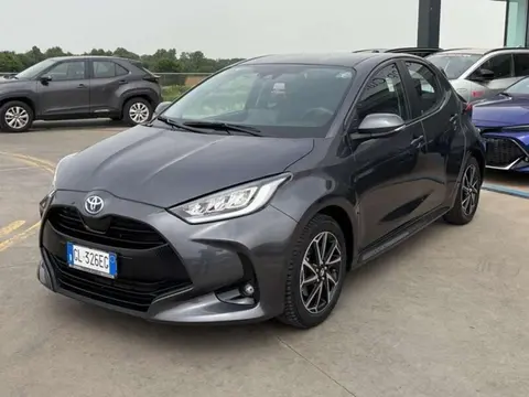 Used TOYOTA YARIS Hybrid 2022 Ad 