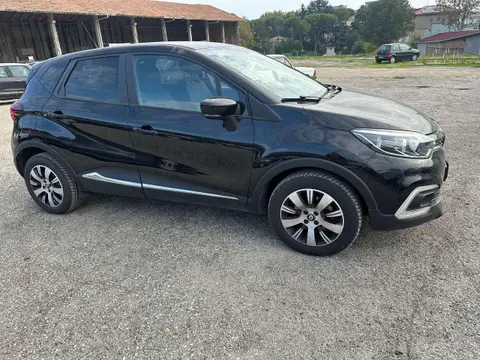 Annonce RENAULT CAPTUR Diesel 2018 d'occasion 