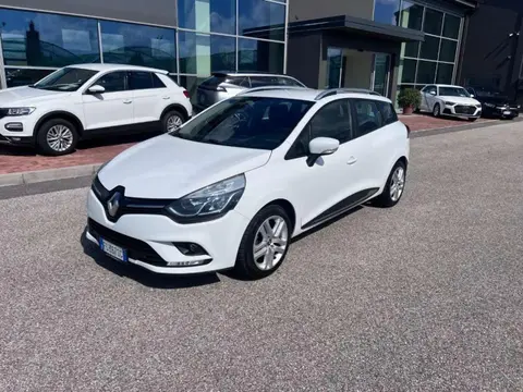 Used RENAULT CLIO Diesel 2018 Ad 