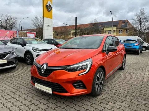 Used RENAULT CLIO Petrol 2022 Ad 