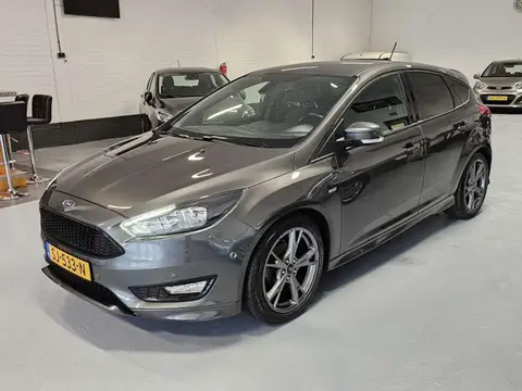 Annonce FORD FOCUS Essence 2018 d'occasion 