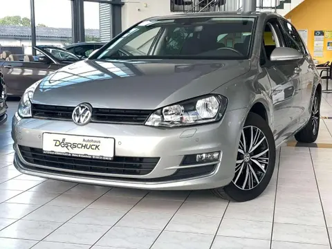 Used VOLKSWAGEN GOLF Petrol 2016 Ad 