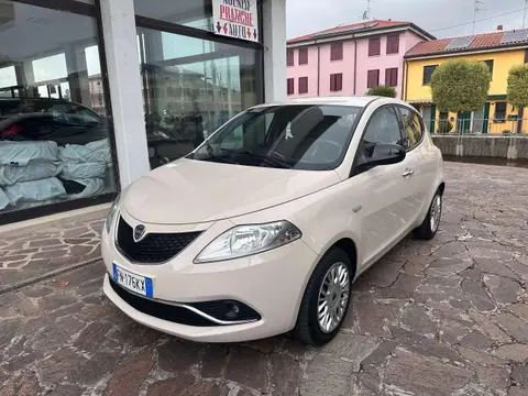 Annonce LANCIA YPSILON Essence 2018 d'occasion 