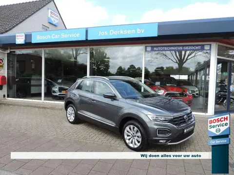 Used VOLKSWAGEN T-ROC Petrol 2021 Ad 