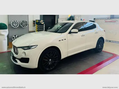 Annonce MASERATI LEVANTE Diesel 2017 d'occasion 