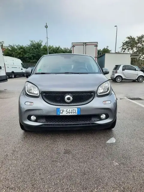 Annonce SMART FORFOUR Essence 2018 d'occasion 