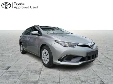 Used TOYOTA AURIS Petrol 2017 Ad 