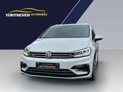 Used VOLKSWAGEN TOURAN Diesel 2017 Ad 