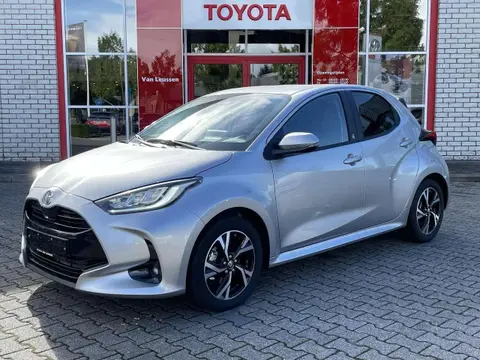 Used TOYOTA YARIS Hybrid 2024 Ad 