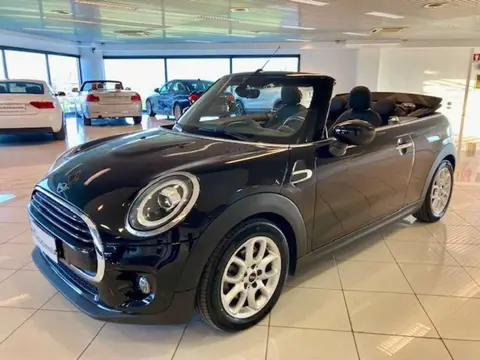 Used MINI COOPER Petrol 2017 Ad 