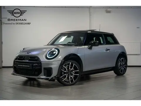 Used MINI COOPER Petrol 2024 Ad 