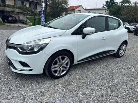 Used RENAULT CLIO Diesel 2018 Ad 