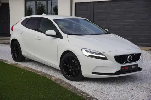 Annonce VOLVO V40 Essence 2019 d'occasion 