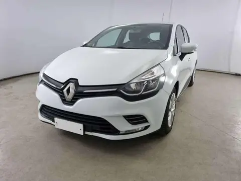 Used RENAULT CLIO Diesel 2018 Ad 