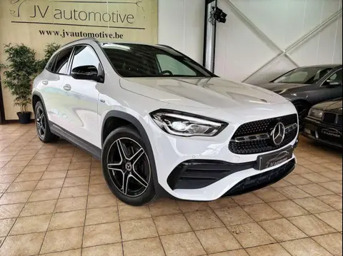 Used MERCEDES-BENZ CLASSE GLA Hybrid 2020 Ad 