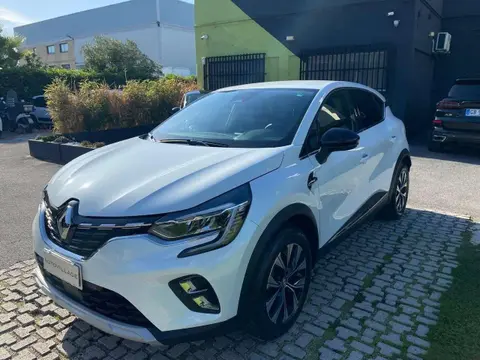 Used RENAULT CAPTUR Petrol 2023 Ad 