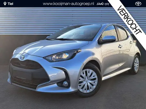 Used TOYOTA YARIS Hybrid 2022 Ad 