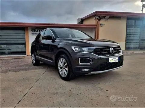 Used VOLKSWAGEN T-ROC Diesel 2019 Ad 