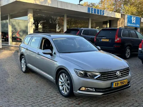 Annonce VOLKSWAGEN PASSAT Essence 2017 d'occasion 