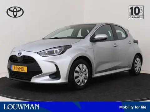 Used TOYOTA YARIS Hybrid 2021 Ad 