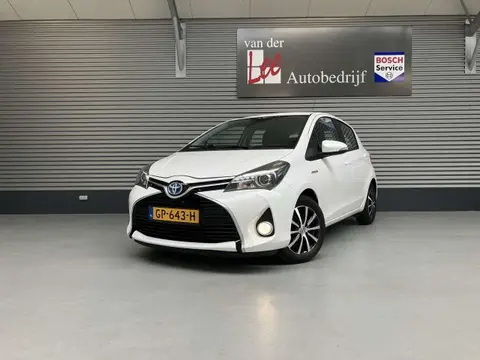 Used TOYOTA YARIS Hybrid 2015 Ad 