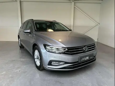 Annonce VOLKSWAGEN PASSAT Essence 2023 d'occasion 