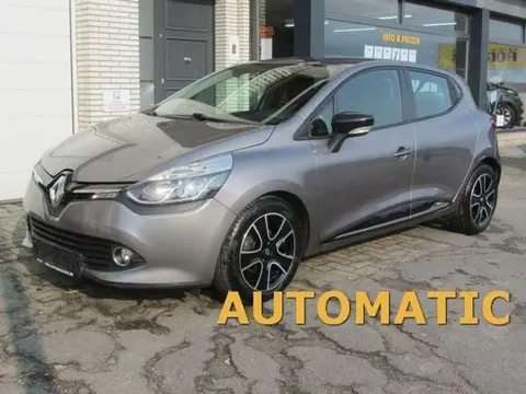 Used RENAULT CLIO Petrol 2014 Ad Belgium